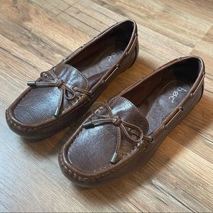 BOC women’s loafers/moccasins size 6